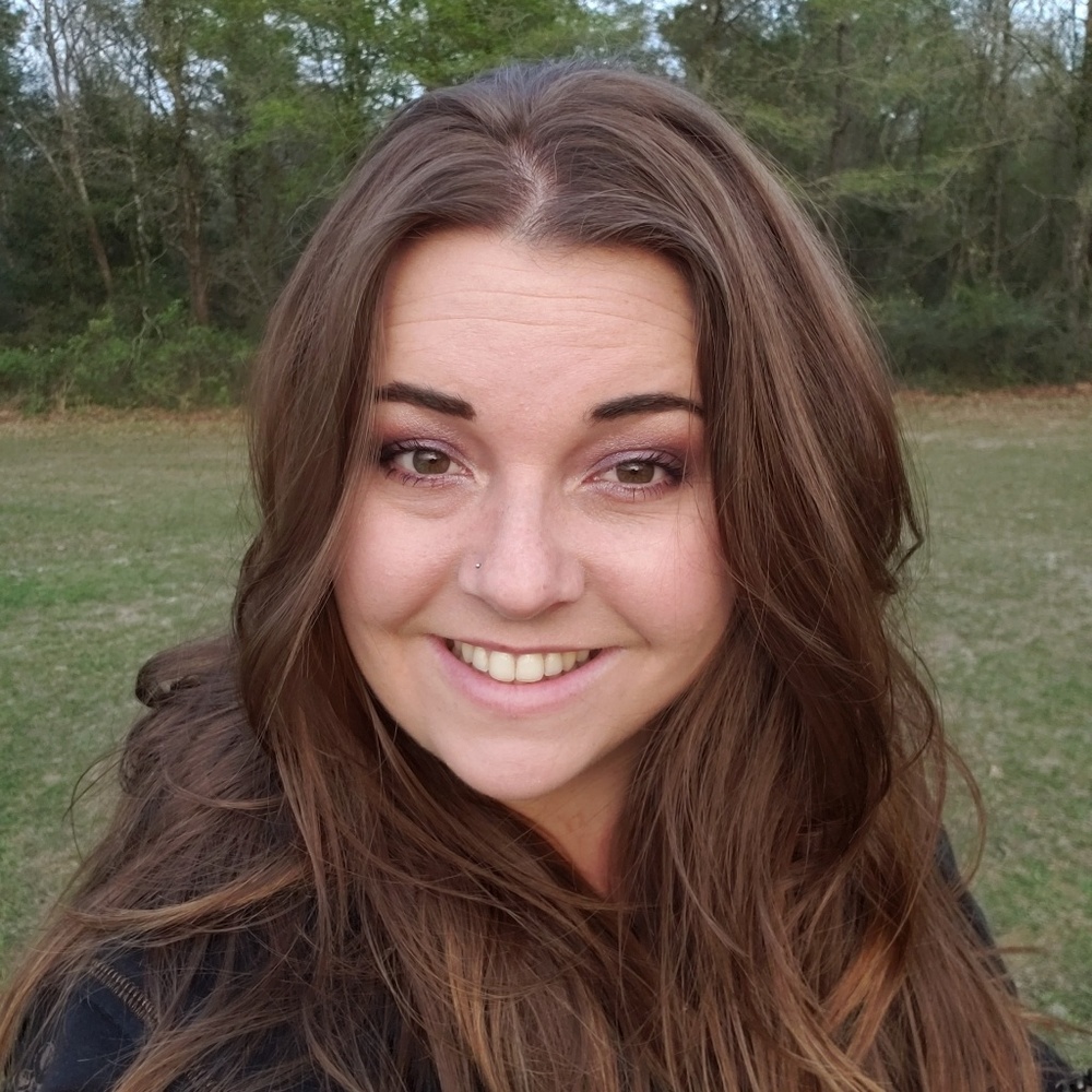 Meet your Posher, Kendra
